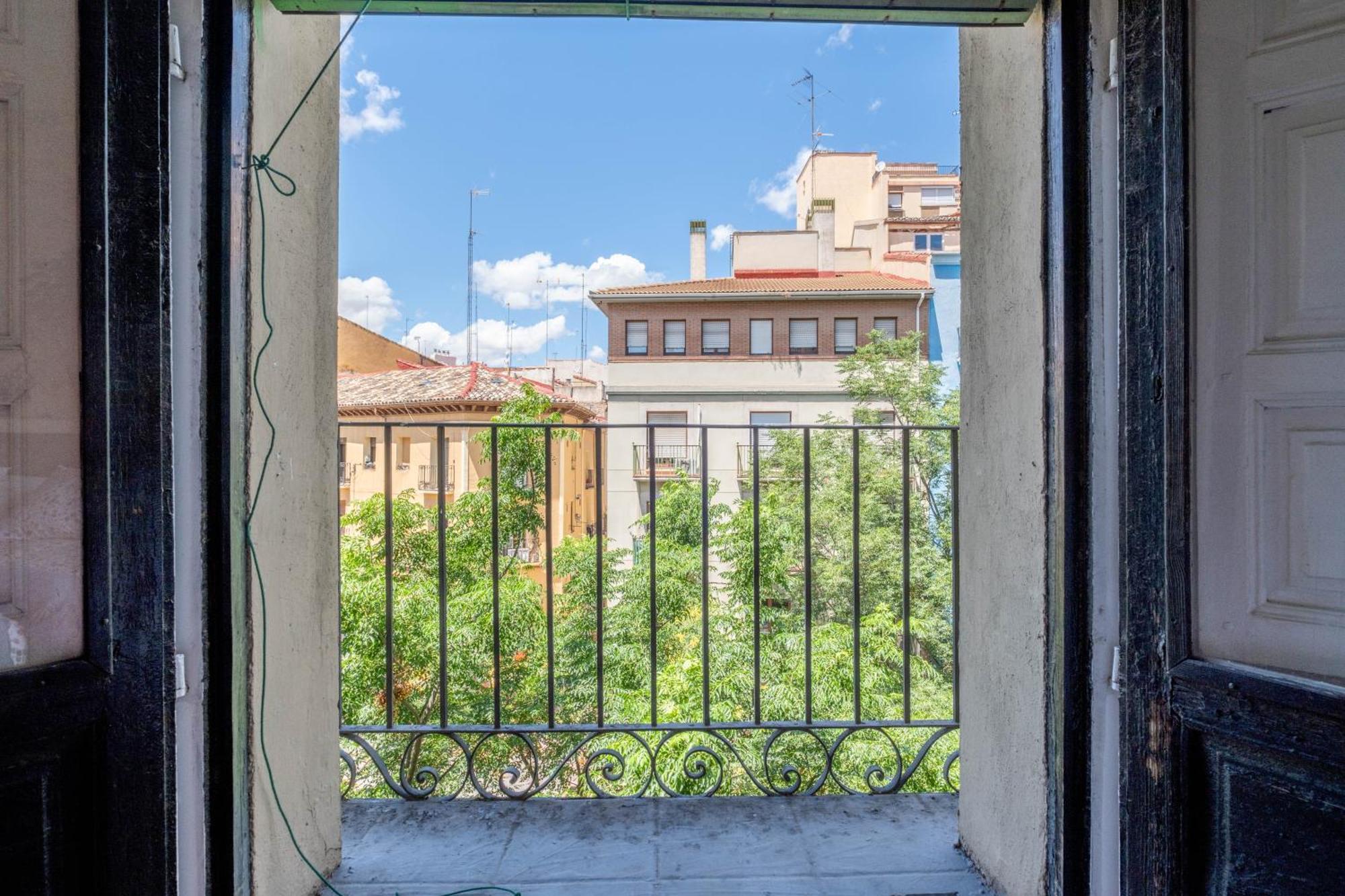 Apartamentos Coso Zaragoza Bagian luar foto