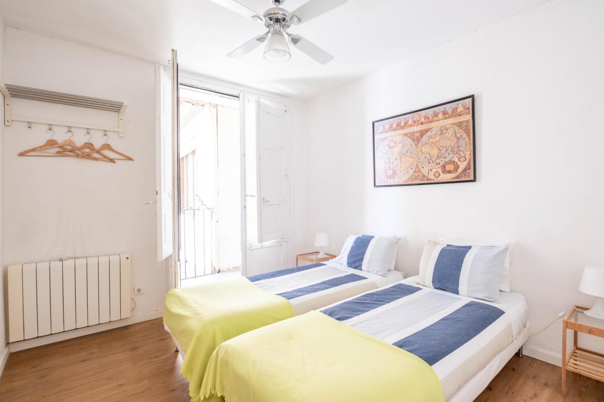Apartamentos Coso Zaragoza Bagian luar foto