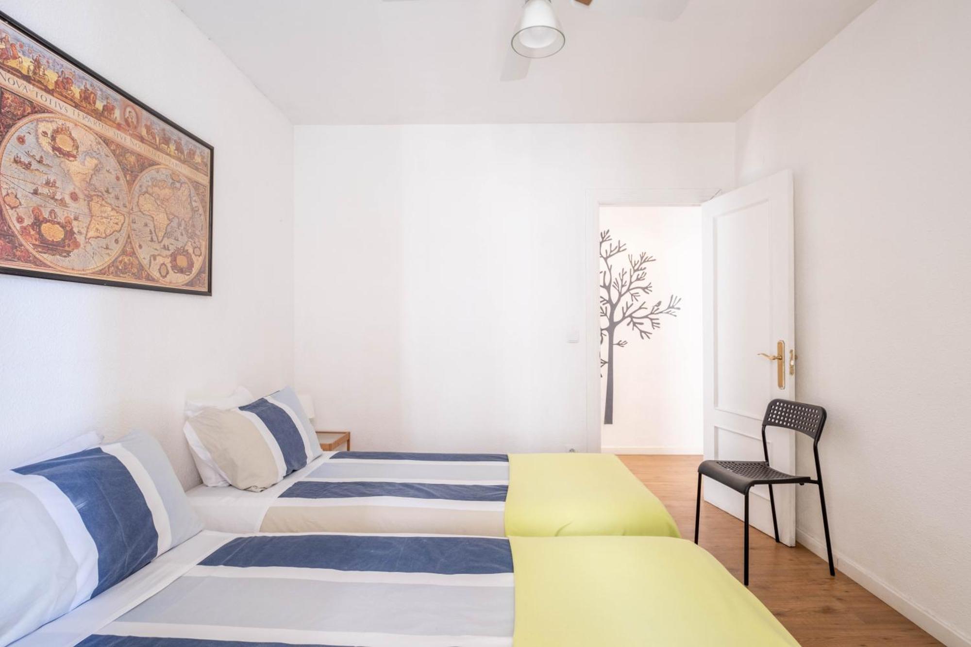 Apartamentos Coso Zaragoza Bagian luar foto