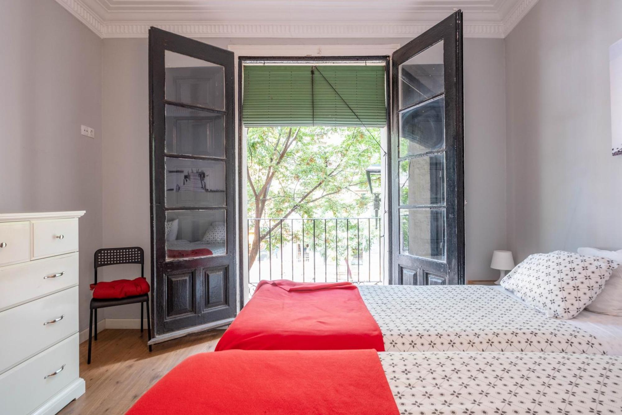 Apartamentos Coso Zaragoza Bagian luar foto